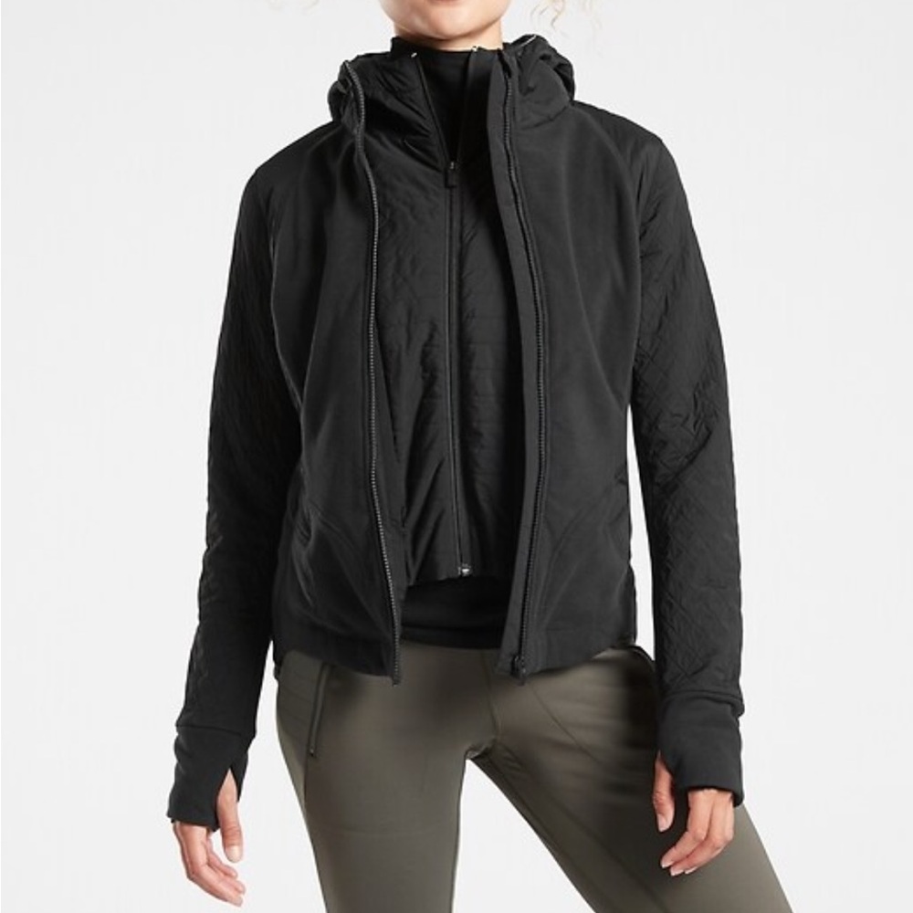 Athleta Cold Front Hybrid Black Jacket M Yoga Running Athletic Sport Polar